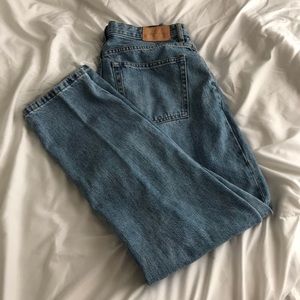 Everlane High-Rise Cheeky Straight Jean